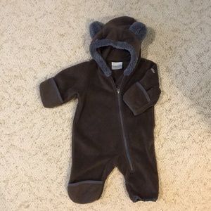 Columbia teddy bear bunting